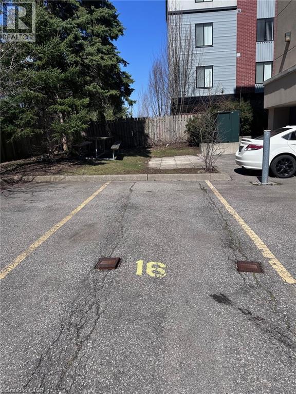 271 LESTER Street Unit# 203 thumbnail 38