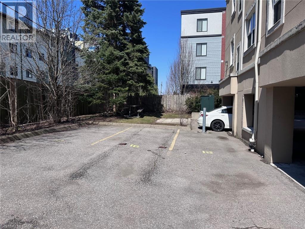 271 LESTER Street Unit# 203 thumbnail 37