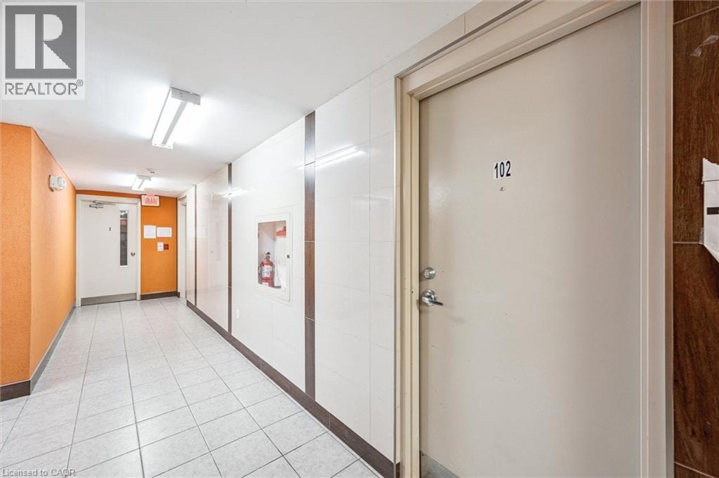 271 LESTER Street Unit# 102 thumbnail 7