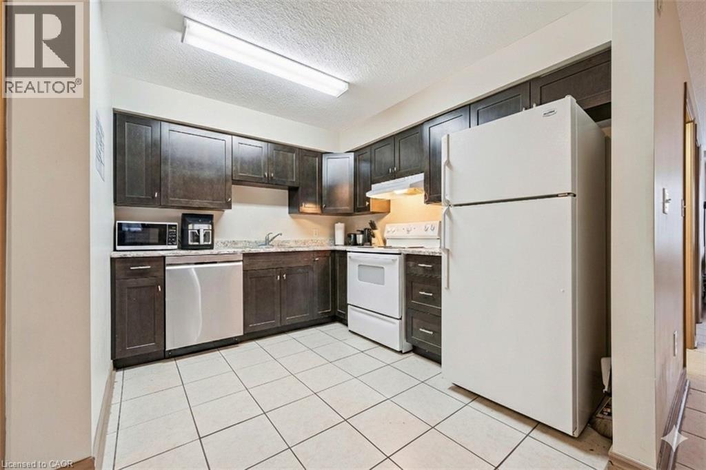 271 LESTER Street Unit# 102 thumbnail 11