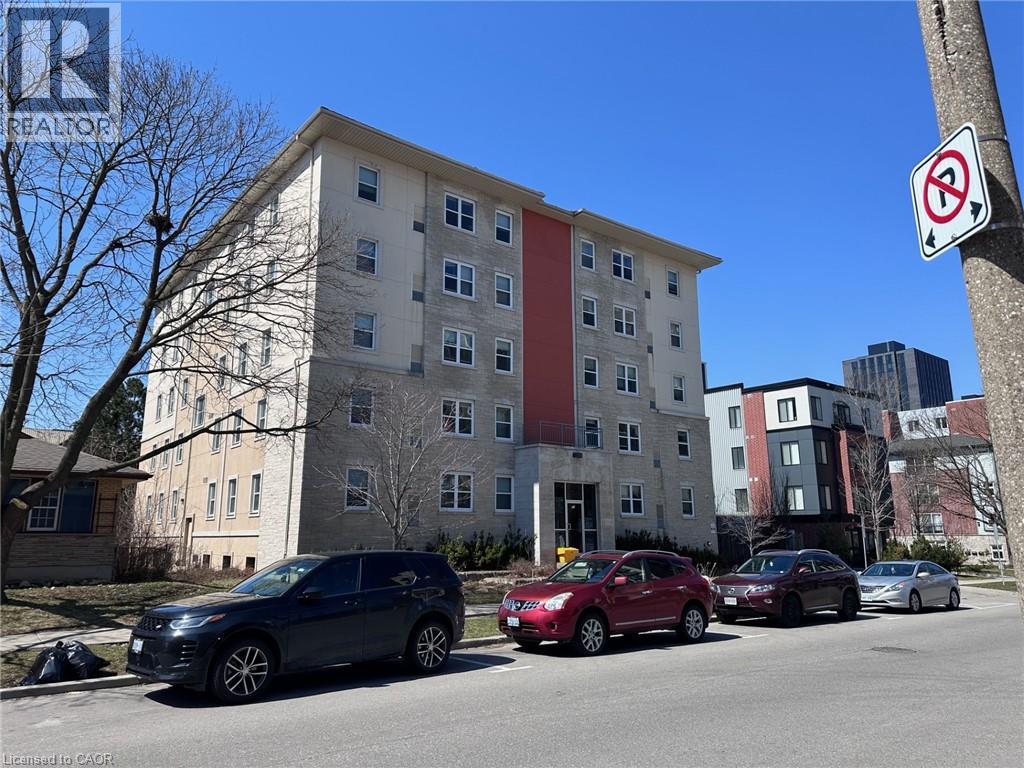 271 LESTER Street Unit# 102 thumbnail 2