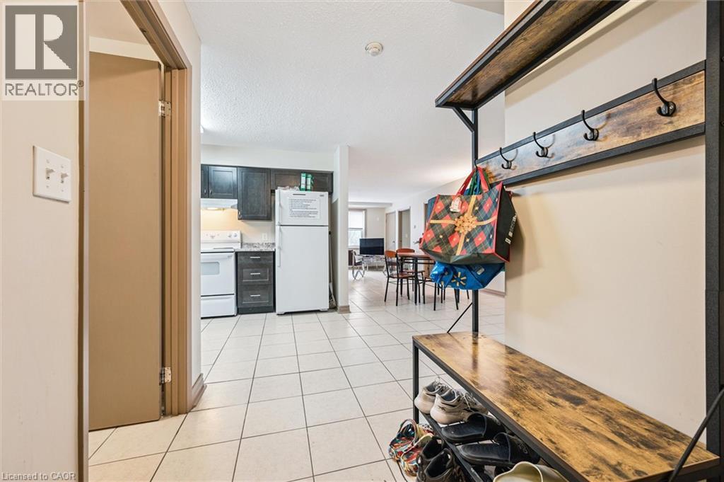 271 LESTER Street Unit# 102 thumbnail 10