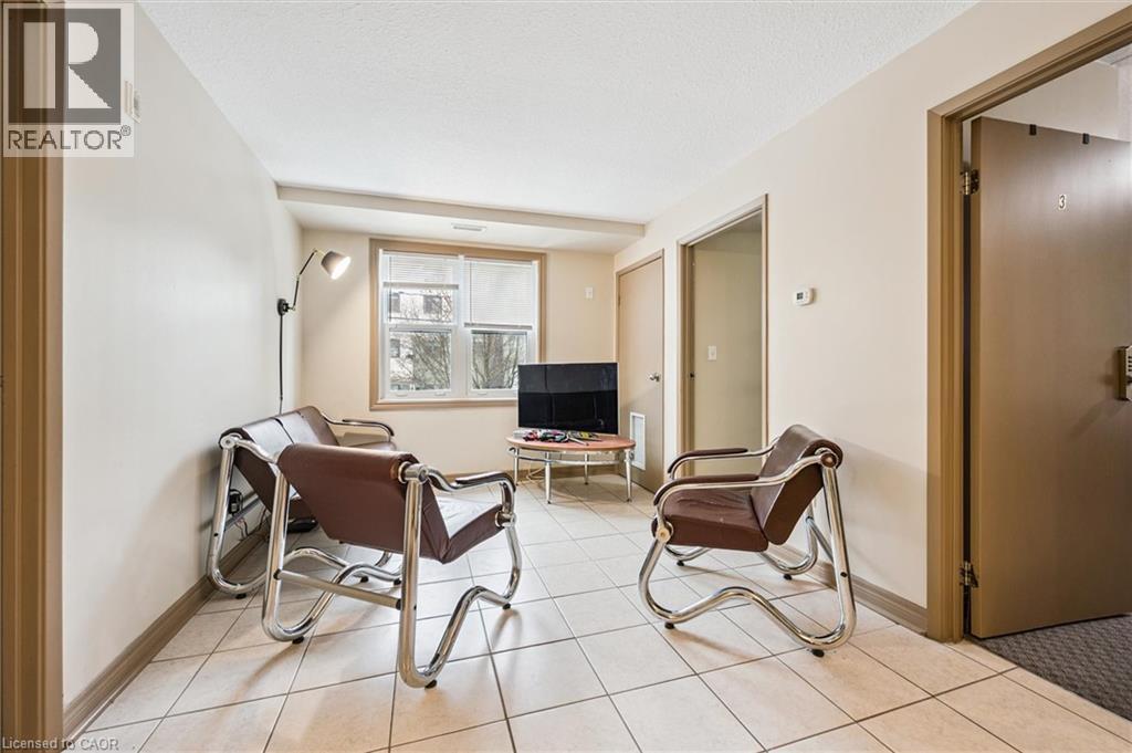 271 LESTER Street Unit# 102 thumbnail 19