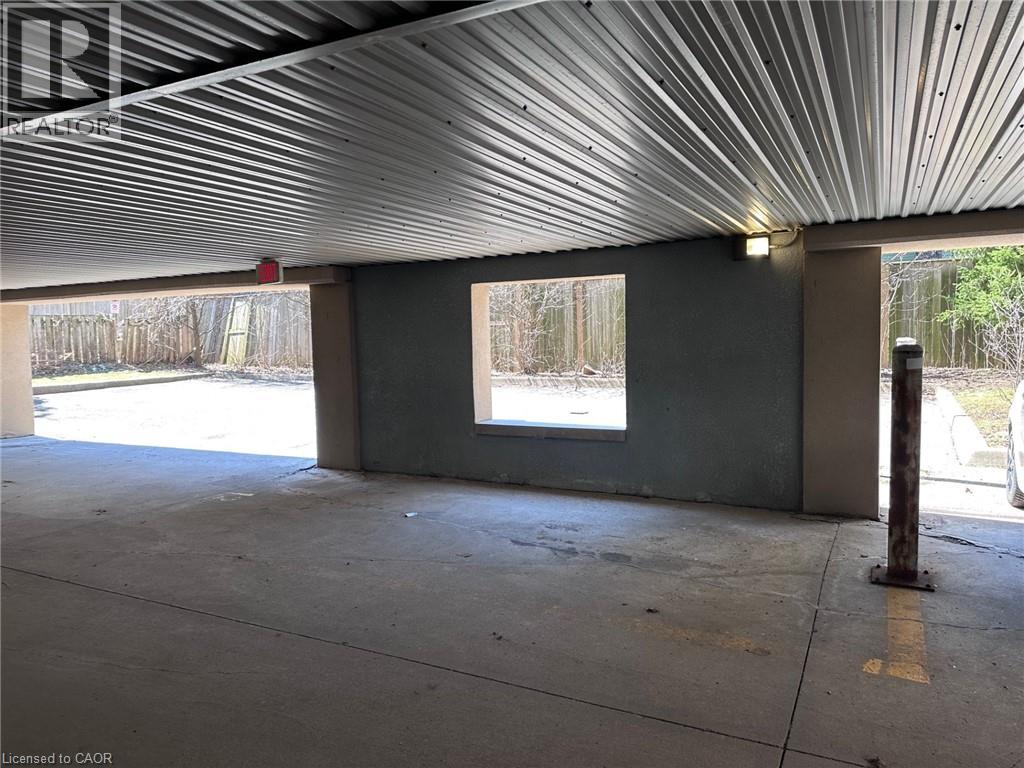 271 LESTER Street Unit# 102 thumbnail 40