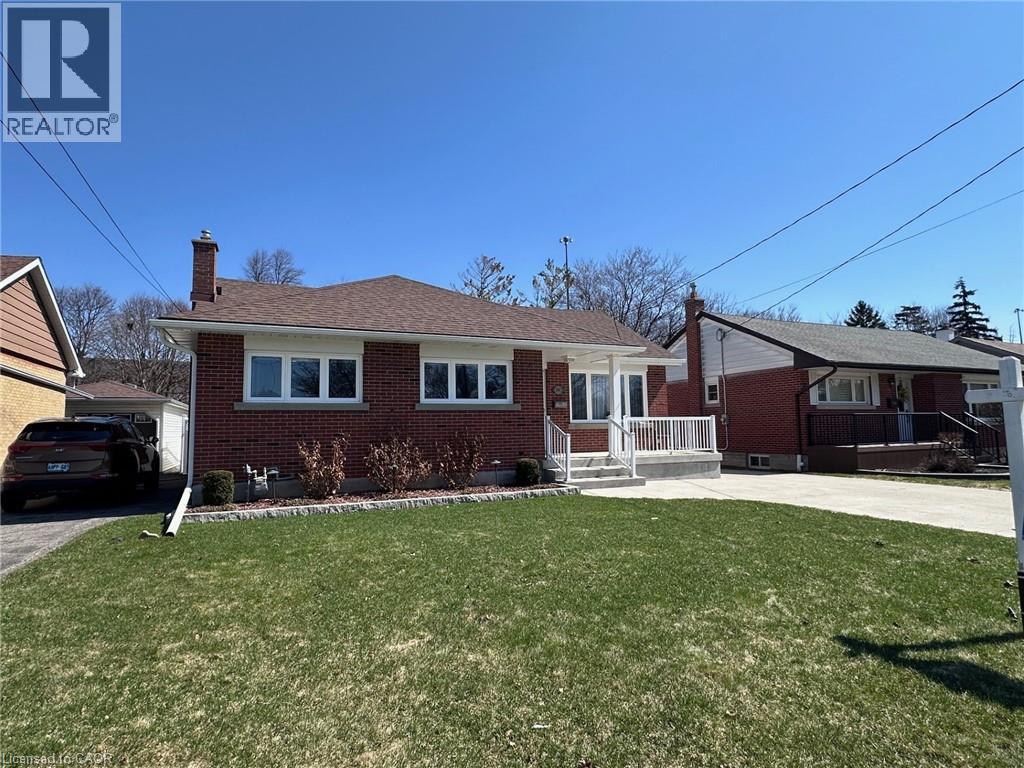 390 DUMFRIES Avenue thumbnail 5