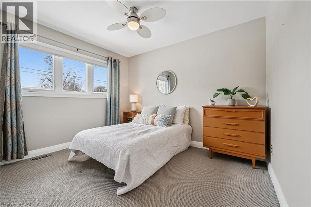 390 DUMFRIES Avenue thumbnail 17