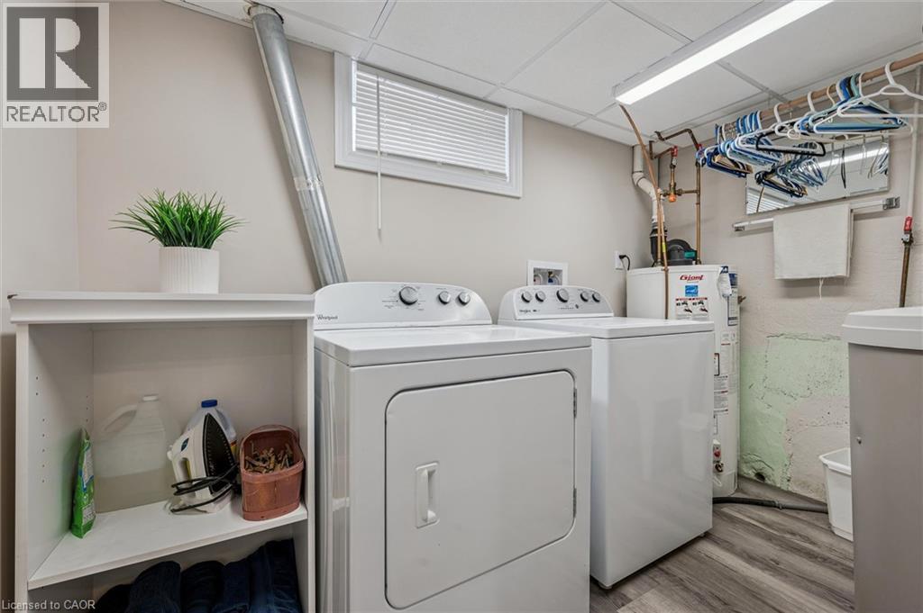 390 DUMFRIES Avenue thumbnail 31