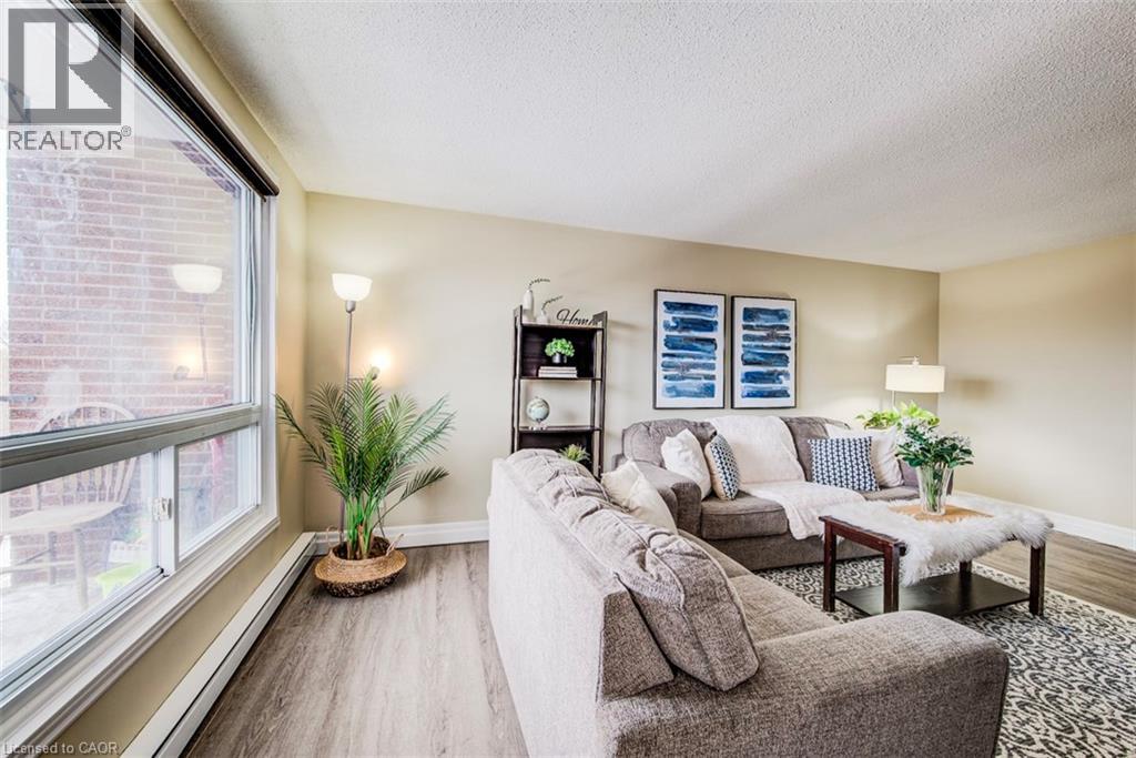 4 AVALON Place Unit# 303 thumbnail 6