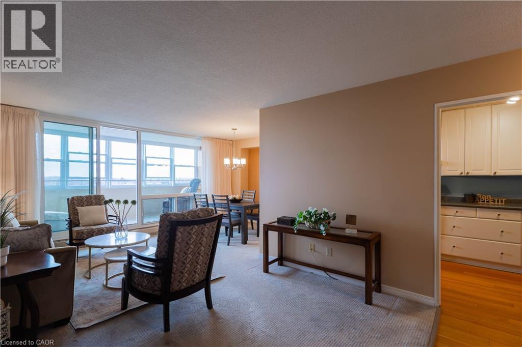 225 HARVARD Place Unit# 1408 thumbnail 4