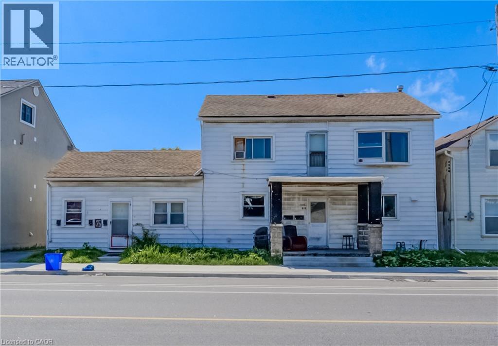 1214-1218 KING Street E thumbnail 2