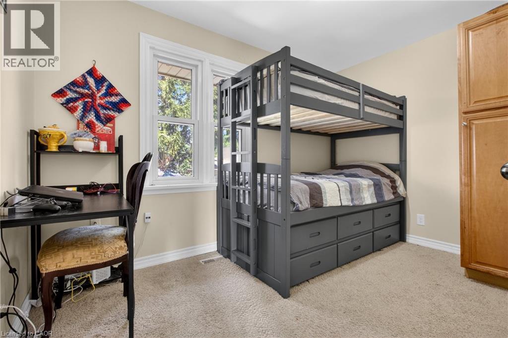 270 MAUSSER Avenue thumbnail 22