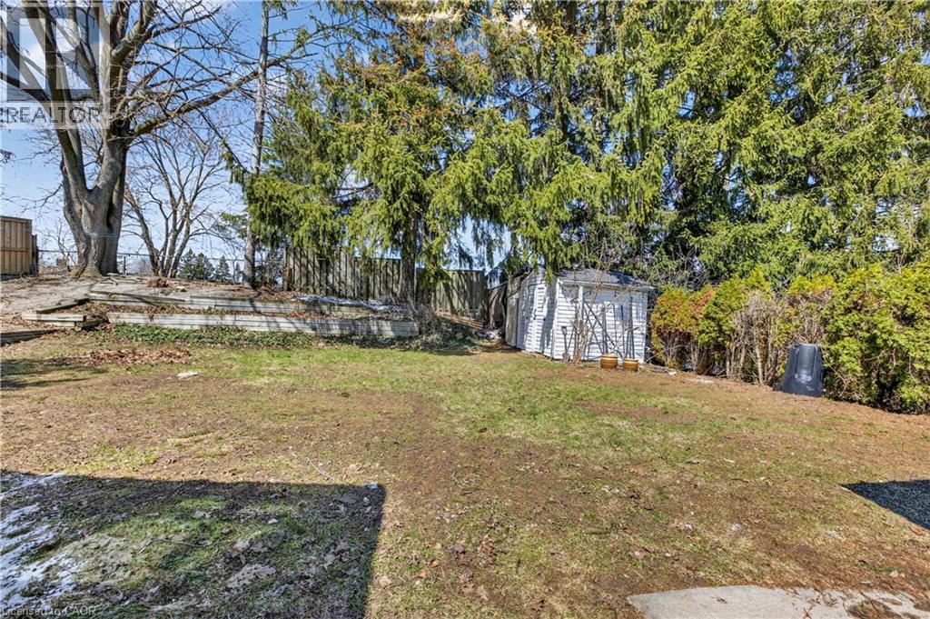 270 MAUSSER Avenue thumbnail 47