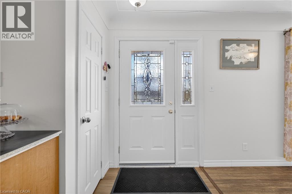 270 MAUSSER Avenue thumbnail 6