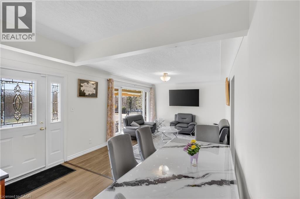 270 MAUSSER Avenue thumbnail 7