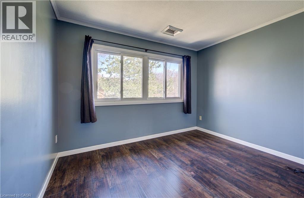 121 UNIVERSITY Avenue E Unit# 22 thumbnail 16