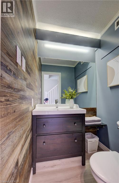 121 UNIVERSITY Avenue E Unit# 22 thumbnail 18