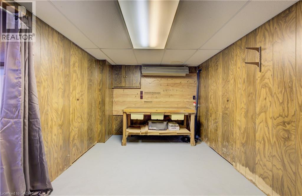 121 UNIVERSITY Avenue E Unit# 22 thumbnail 23