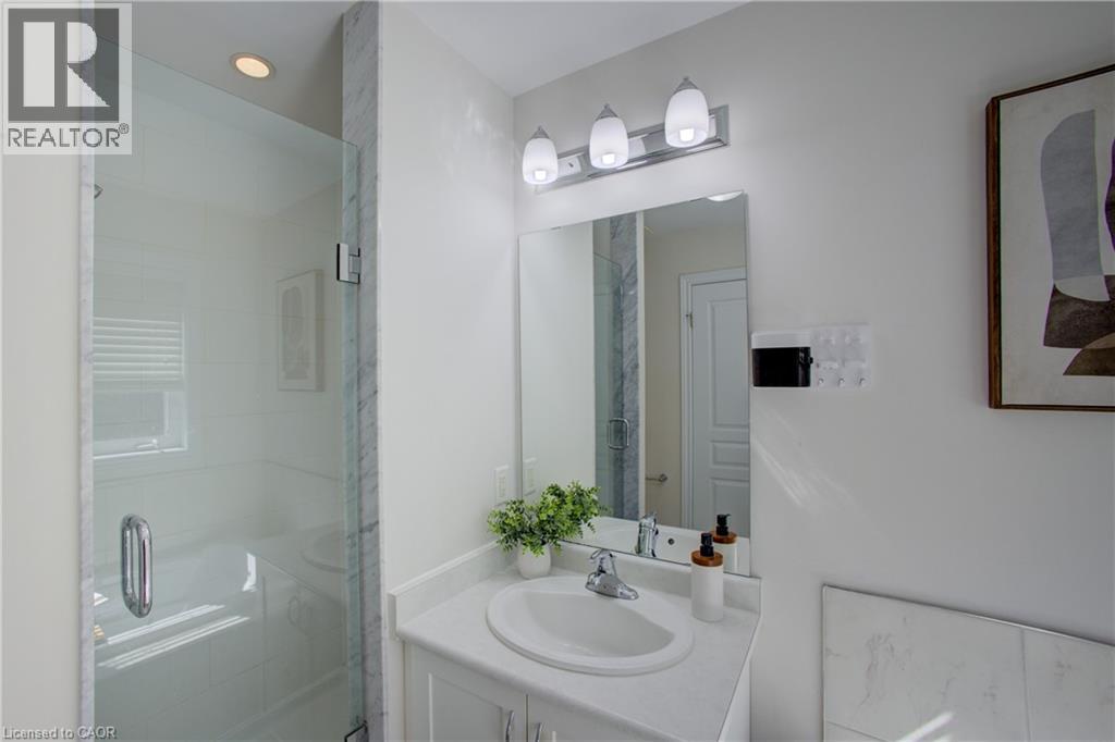 342 MILL Street thumbnail 17