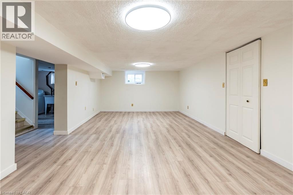 69 LOWREY Avenue N thumbnail 13