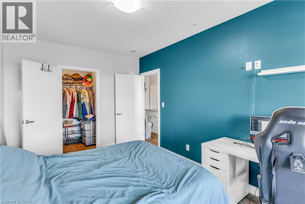 1 VICTORIA Street S Unit# 806 thumbnail 18