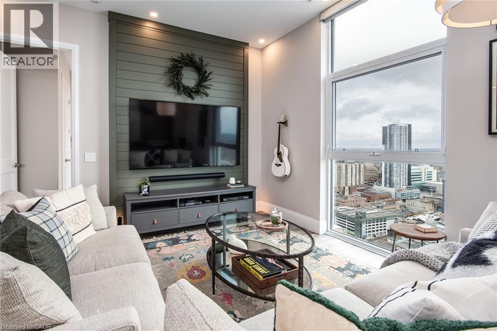 60 CHARLES Street W Unit# 3104 thumbnail 14