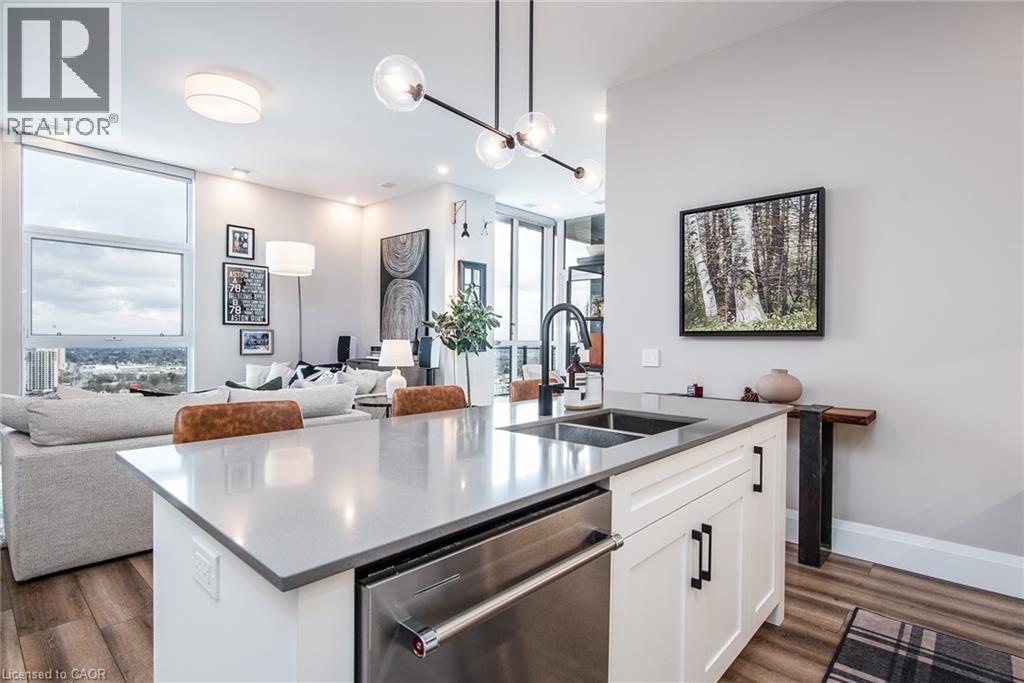 60 CHARLES Street W Unit# 3104 thumbnail 26