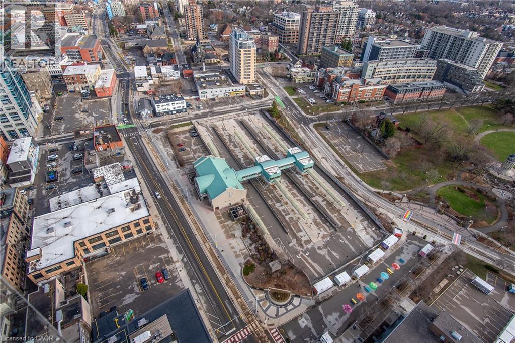 60 CHARLES Street W Unit# 3104 thumbnail 37