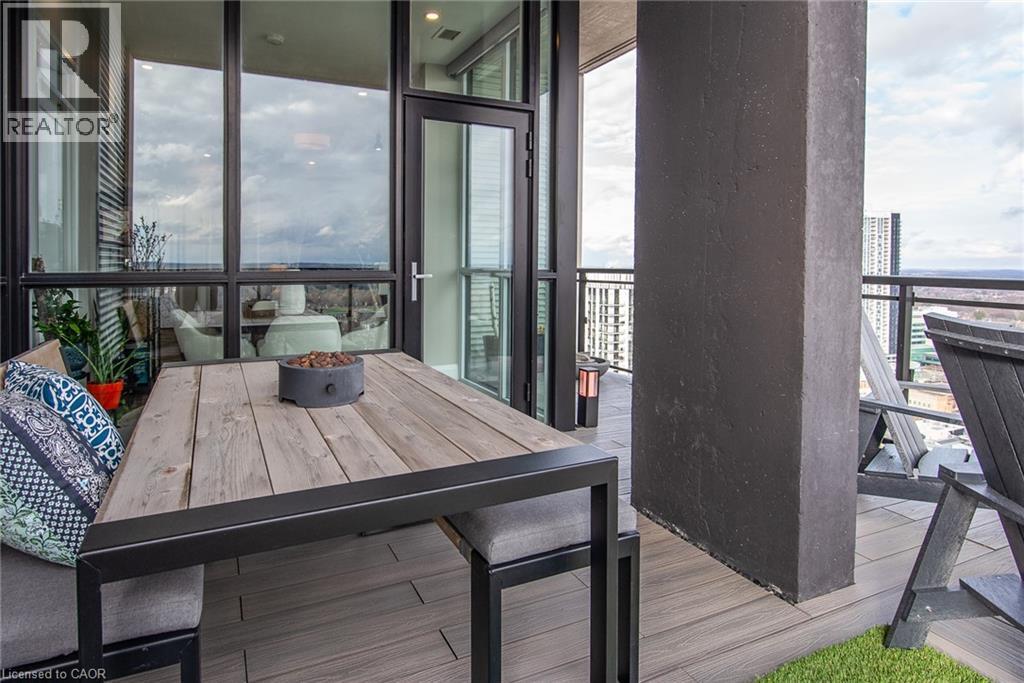 60 CHARLES Street W Unit# 3104 thumbnail 39