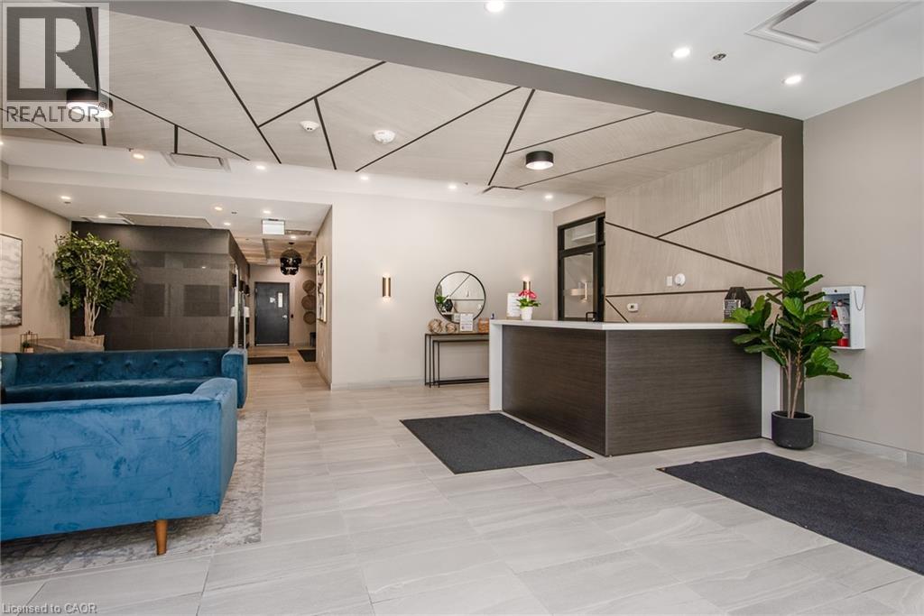 60 CHARLES Street W Unit# 3104 thumbnail 50