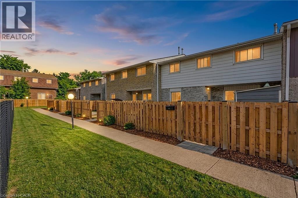 423 WESTWOOD Drive Unit# 43 thumbnail 2