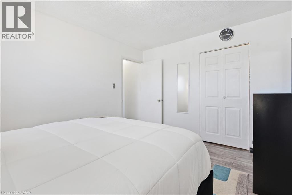 423 WESTWOOD Drive Unit# 43 thumbnail 27