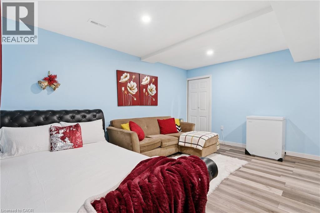 423 WESTWOOD Drive Unit# 43 thumbnail 31