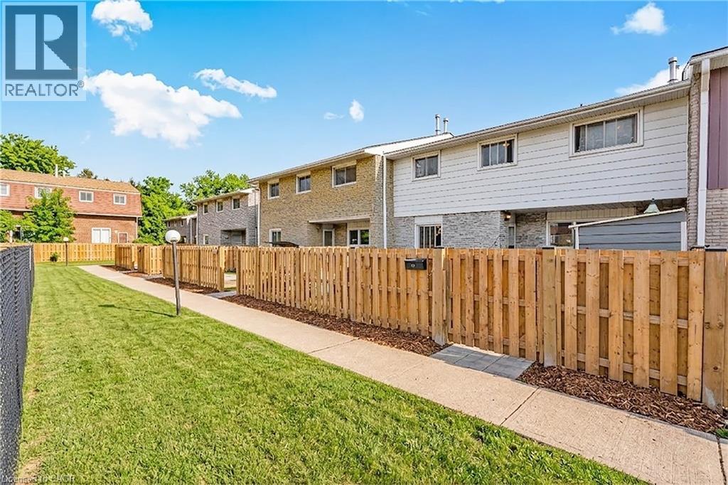 423 WESTWOOD Drive Unit# 43 thumbnail 37