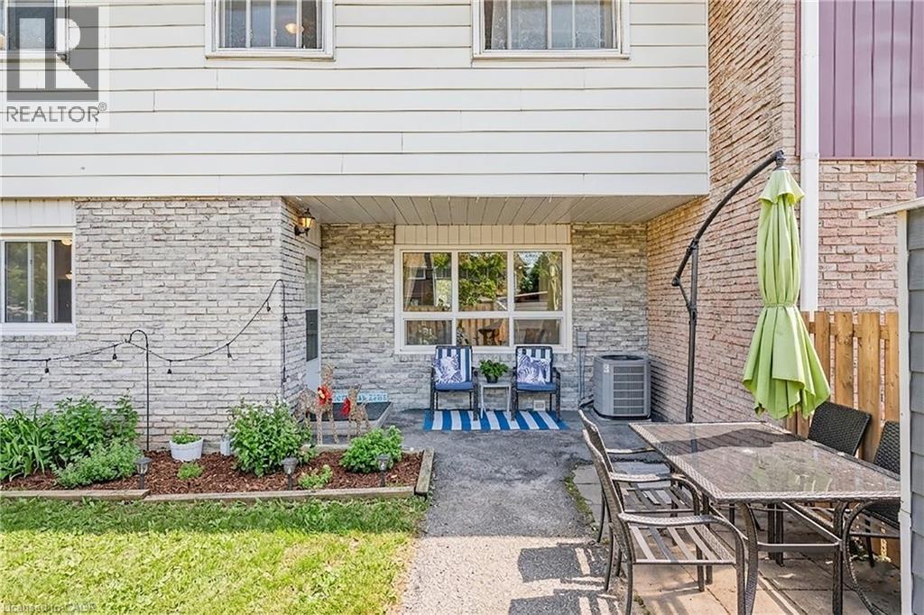 423 WESTWOOD Drive Unit# 43 thumbnail 38