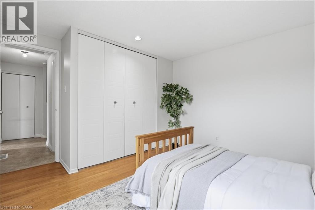 415 MORGAN Avenue Unit# 5 thumbnail 25