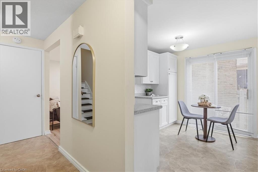 415 MORGAN Avenue Unit# 5 thumbnail 4