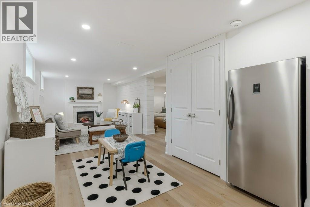 252 SHEPHERD Avenue thumbnail 34