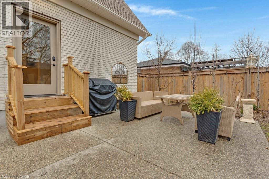 252 SHEPHERD Avenue thumbnail 41