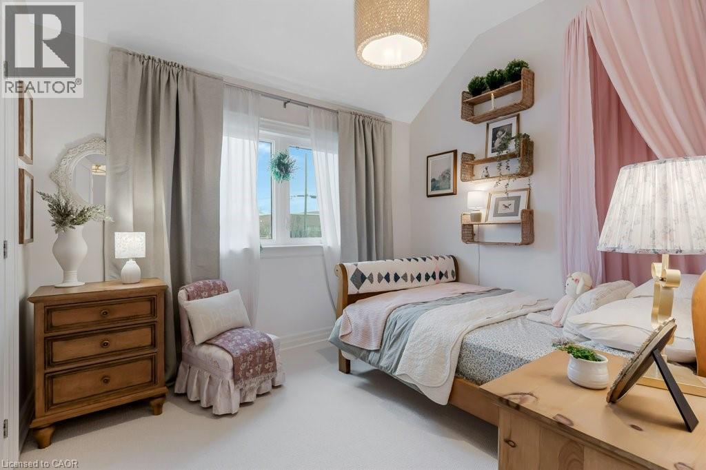 252 SHEPHERD Avenue thumbnail 31