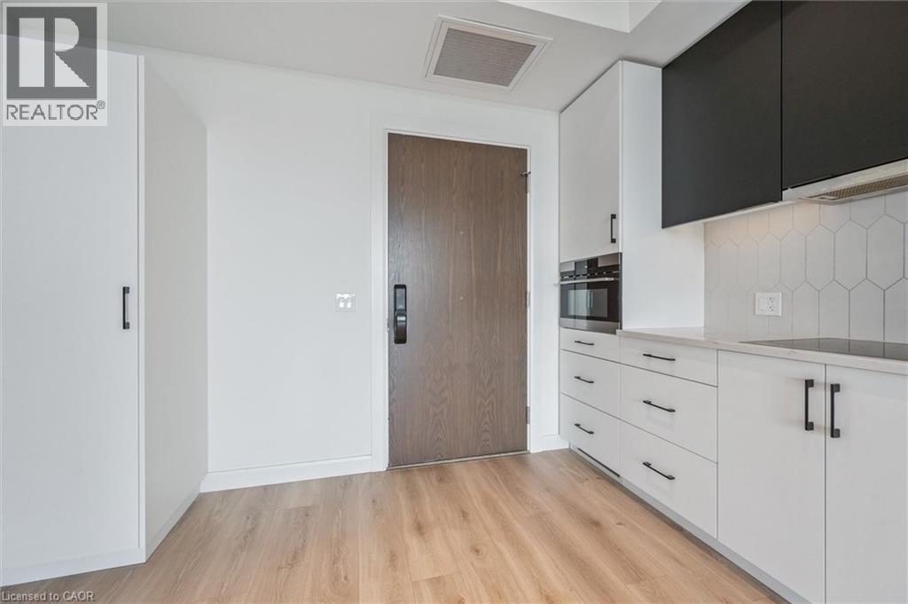 741 KING Street W Unit# 501 thumbnail 14