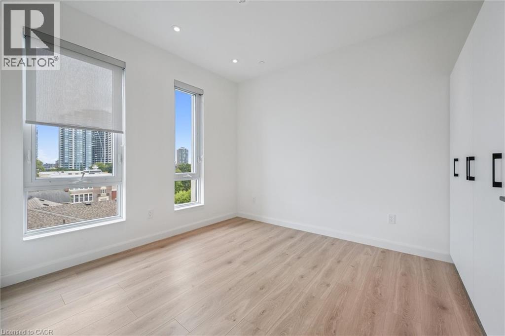 741 KING Street W Unit# 501 thumbnail 24