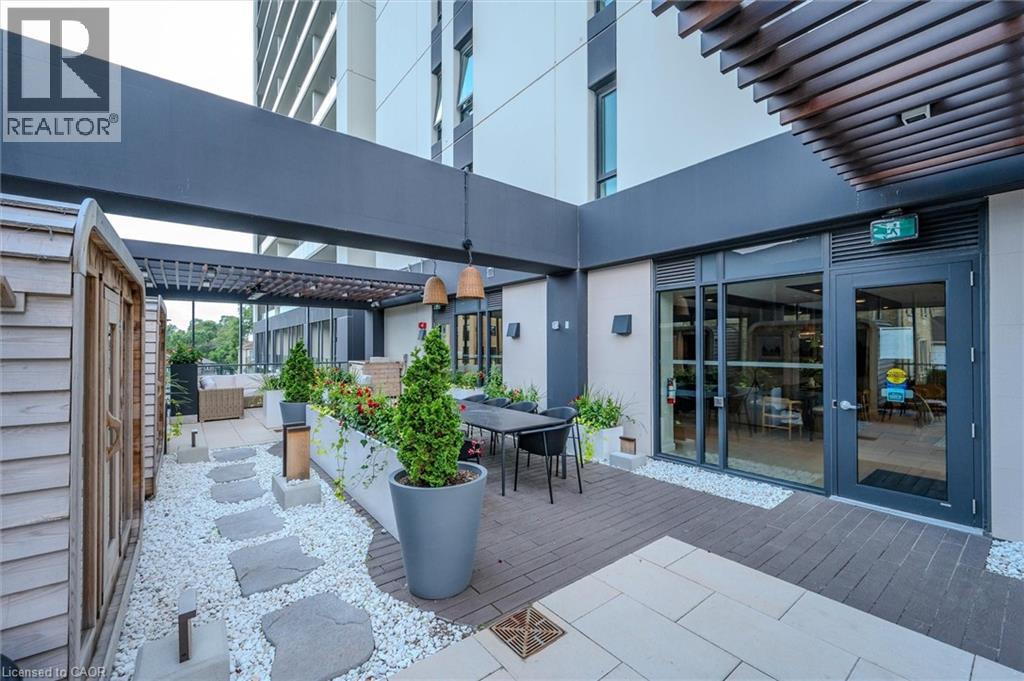 741 KING Street W Unit# 501 thumbnail 40