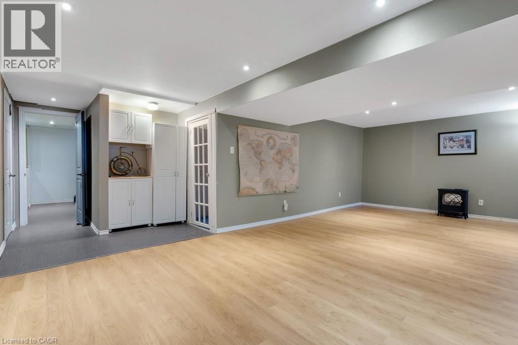 26 ESTHER Avenue thumbnail 28