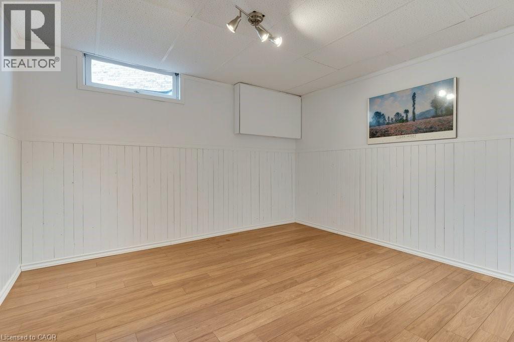 26 ESTHER Avenue thumbnail 31