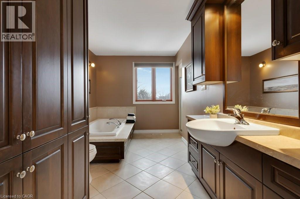 26 ESTHER Avenue thumbnail 25