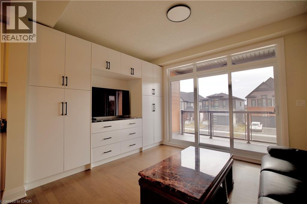 559 BALSAM POPLAR Street thumbnail 11