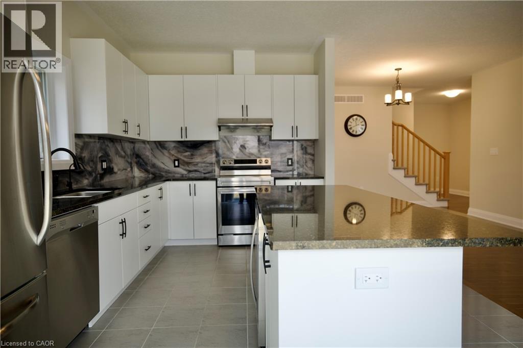 559 BALSAM POPLAR Street thumbnail 21