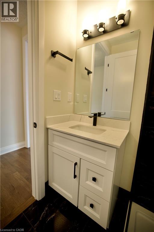 559 BALSAM POPLAR Street thumbnail 27