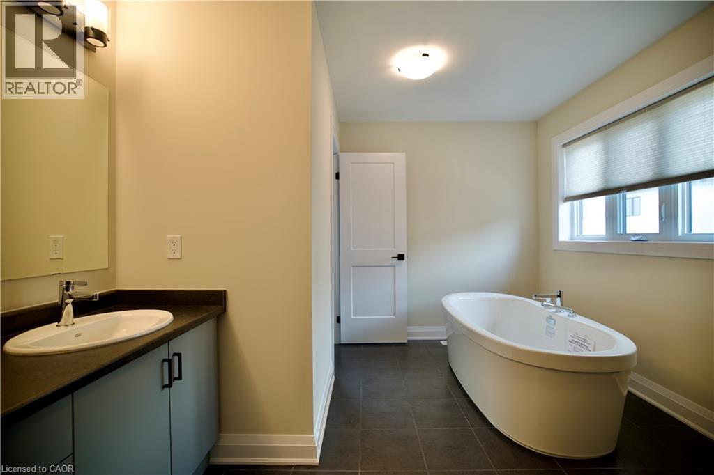 559 BALSAM POPLAR Street thumbnail 31