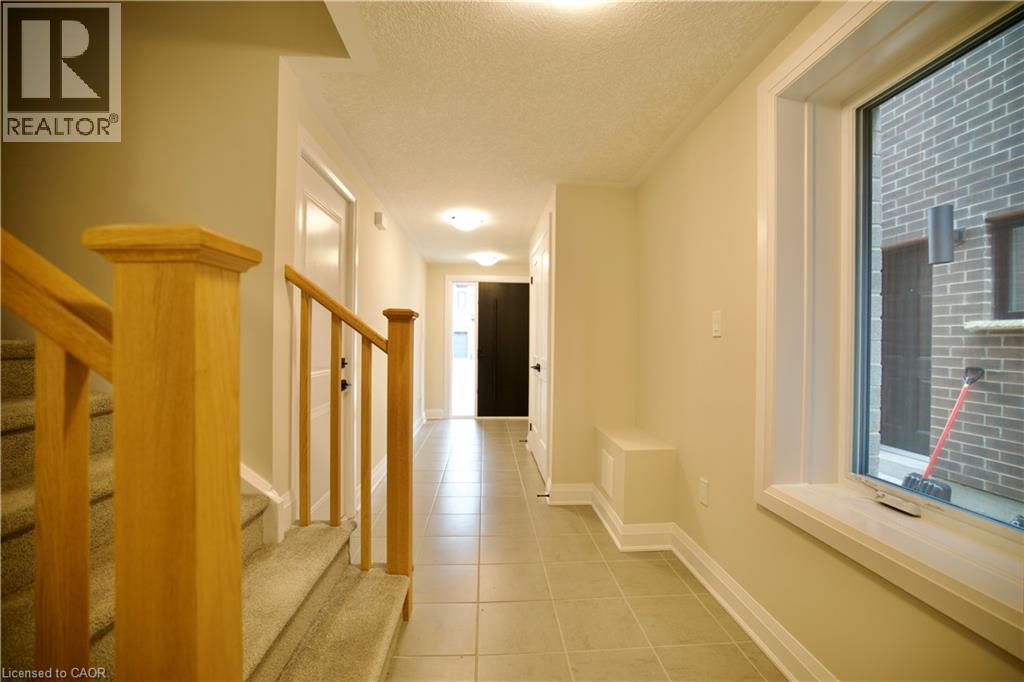 559 BALSAM POPLAR Street thumbnail 4